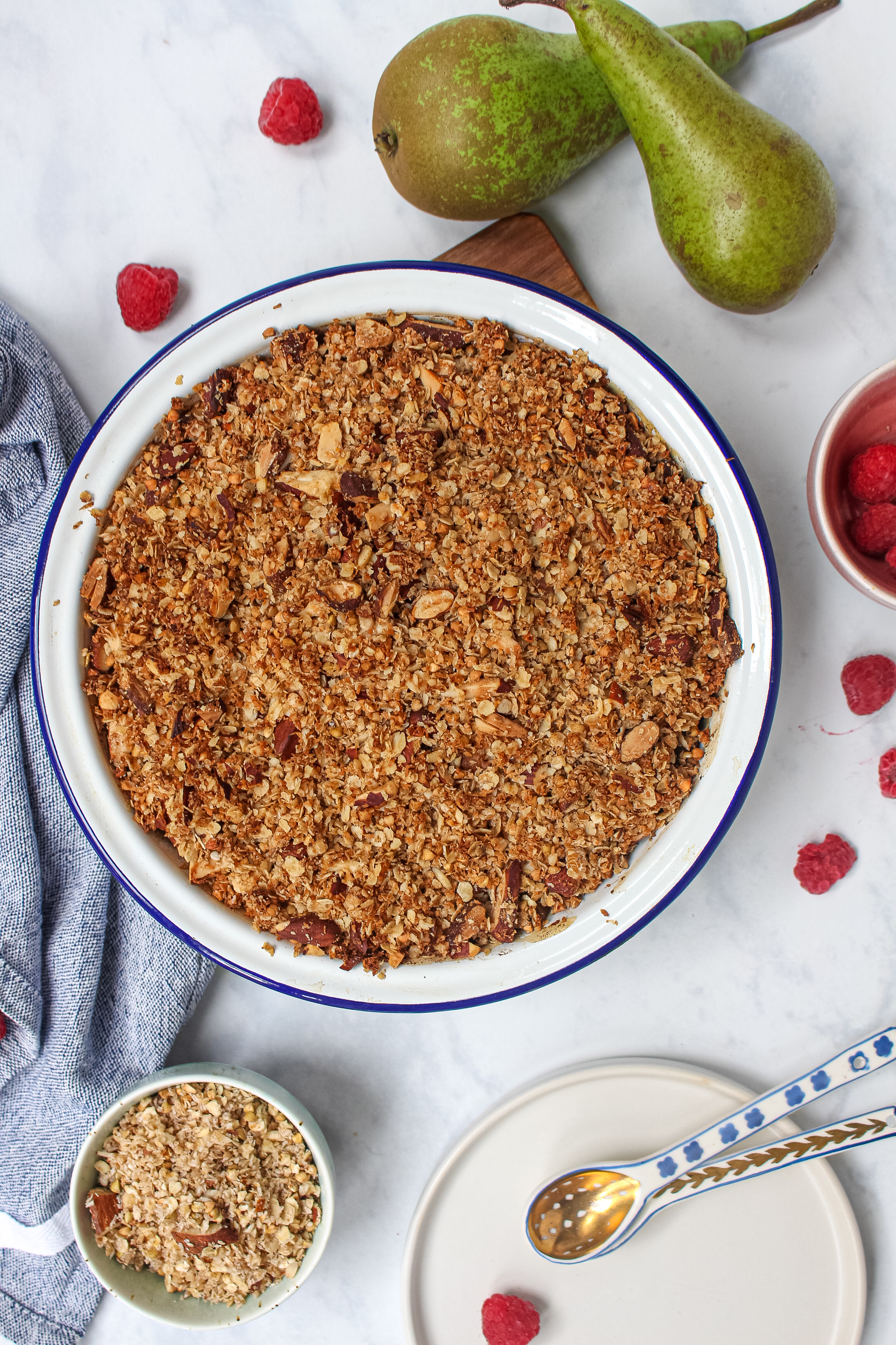 Pear, Cardamom and Almond Crumble