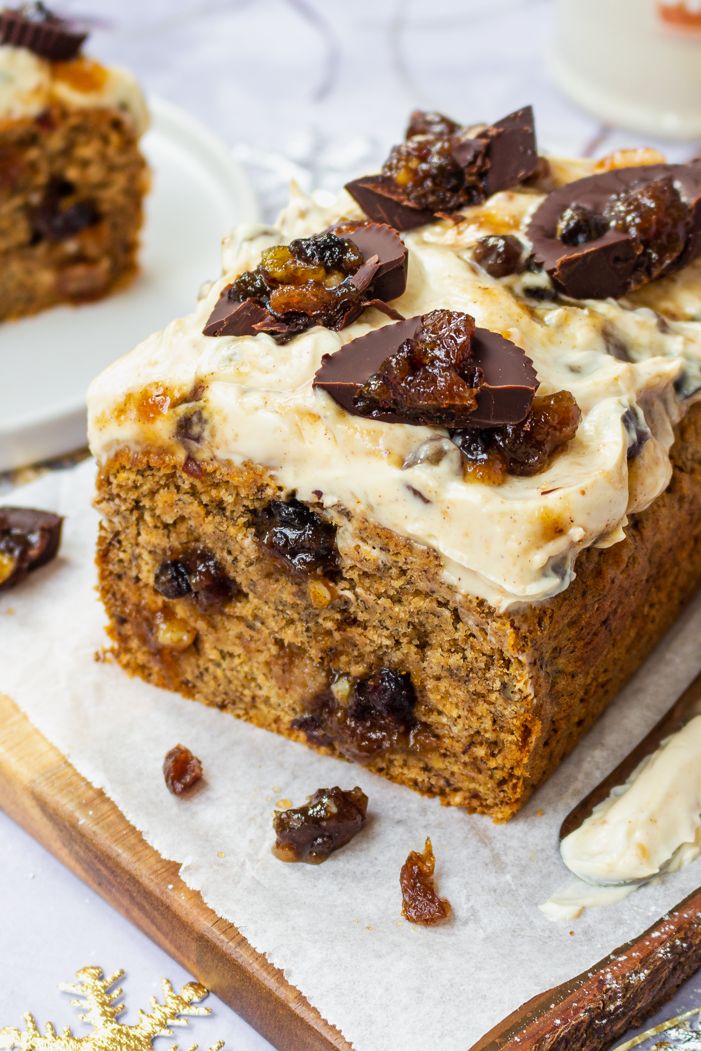 Mince Pie Banana Bread with Cream Cheese Frosting