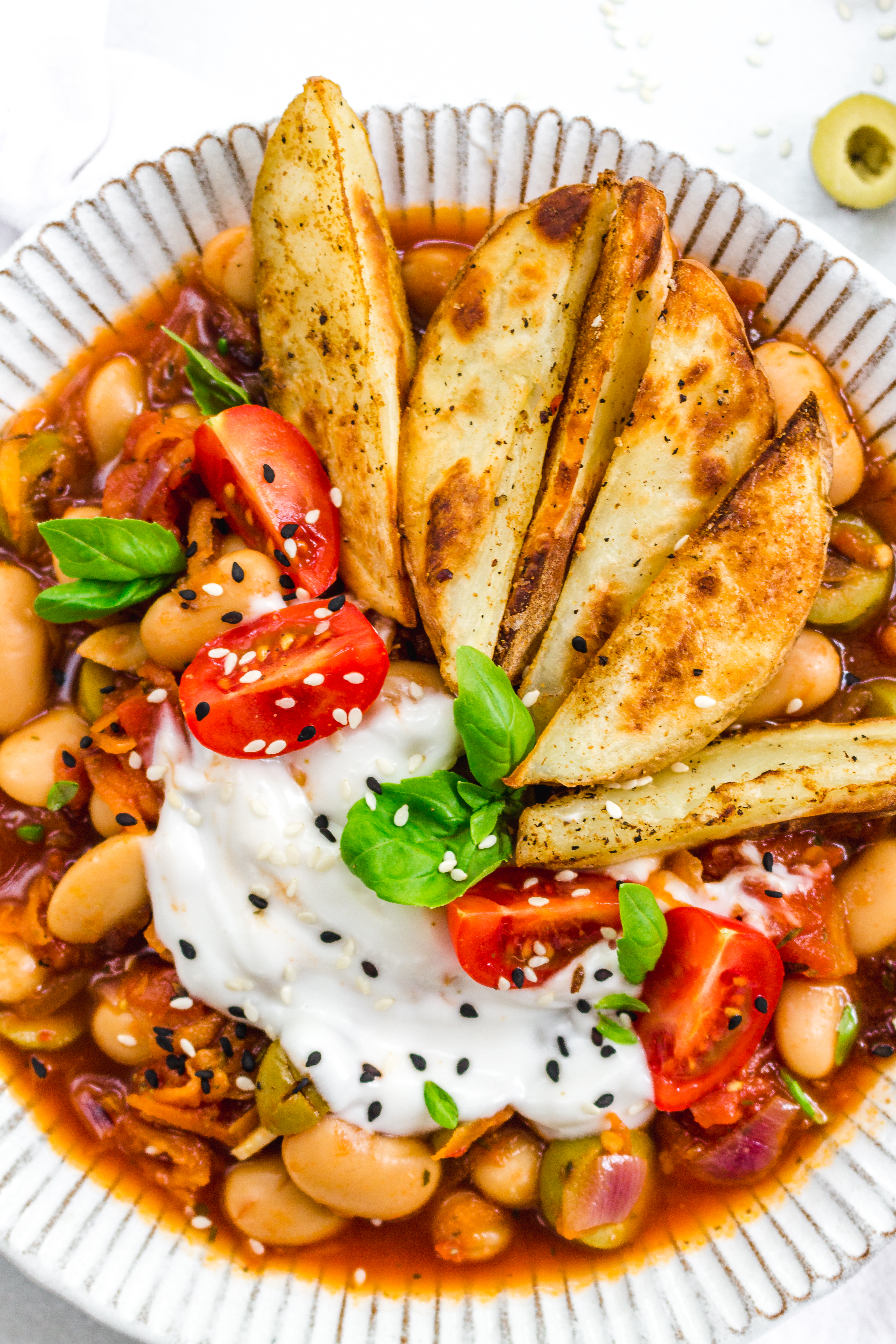 Mediterranean Butterbean and Carrots with Potato Wedges