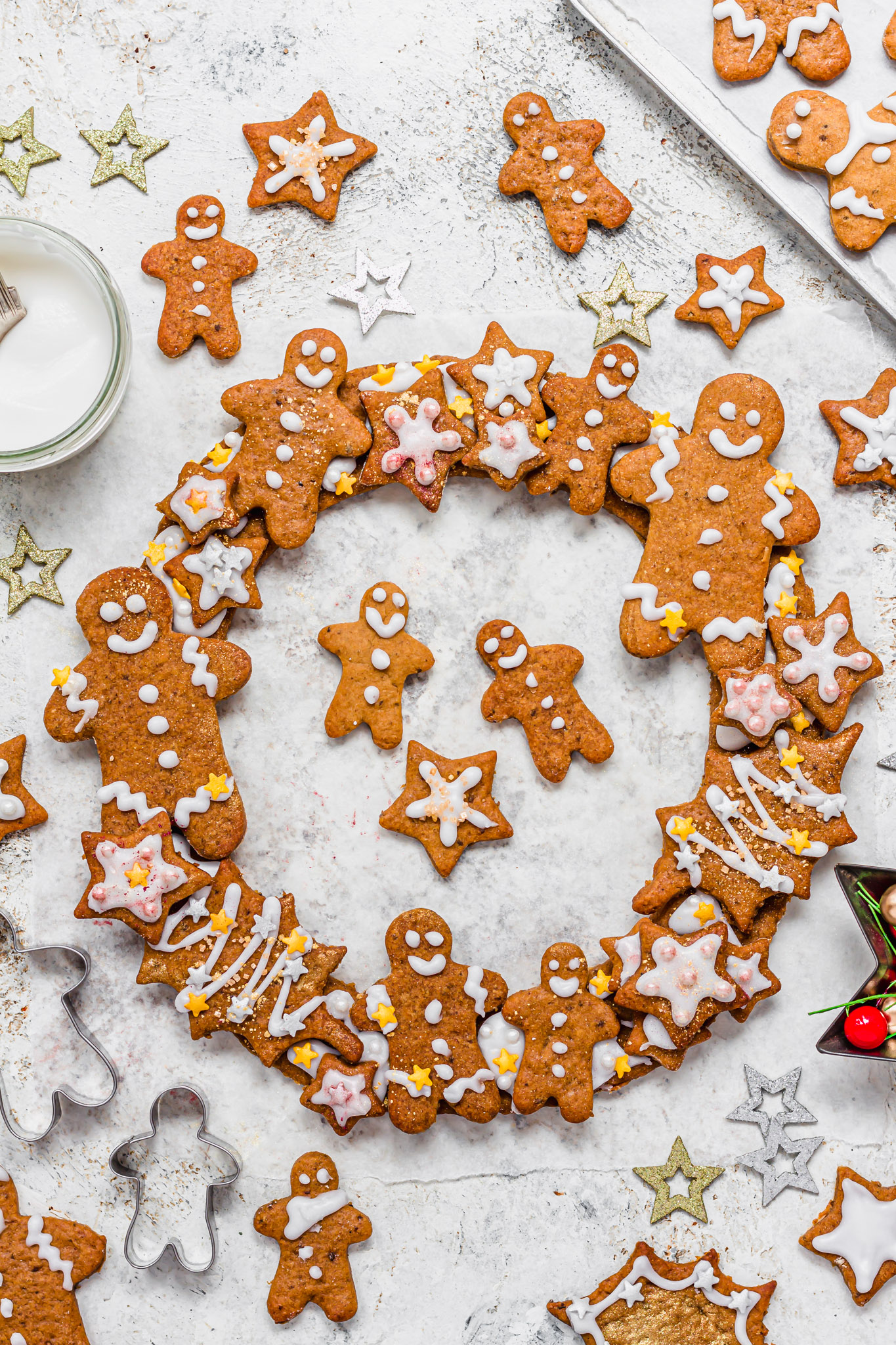 Vegan Gingerbread Wreath and Shapes