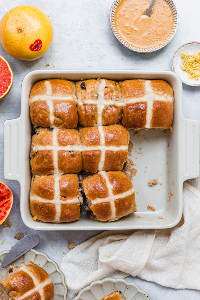 7 Easy Vegan Hot Cross Buns in a square dish