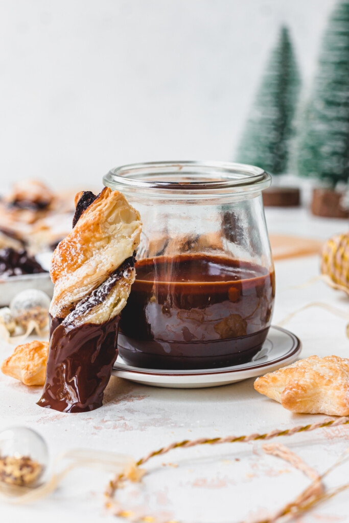 Vegan Chocolate Orange Christmas and a glass of melted chocolate