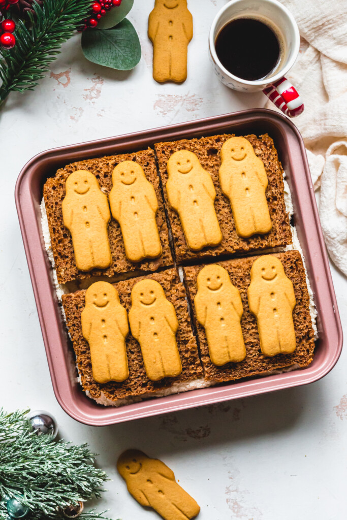 Making a Vegan Gingerbread Tiramisu with gingerbread cookies