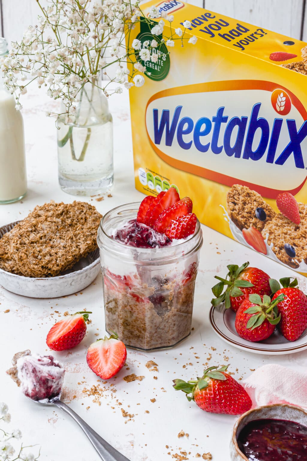 Strawberry Overnight Weetabix Vegan GF Nourishing Amy strawberry-overnight-weetabix-vegan-gf-nourishing-amy