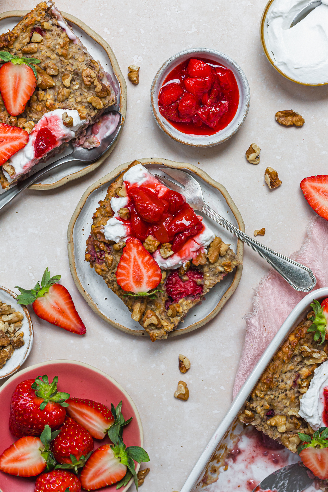 Plates of Strawberry and Walnut Baked Oats