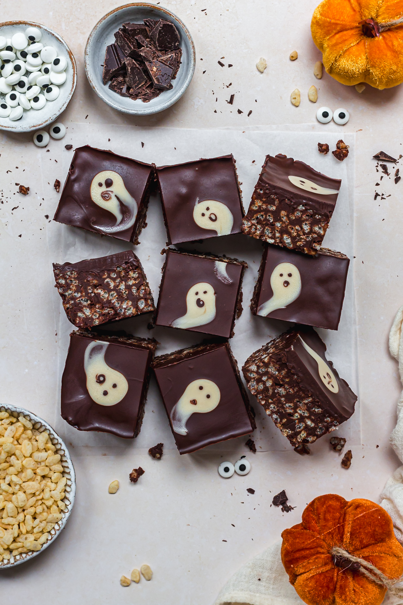 9 squares of Halloween Ghost Chocolate Crispy Bars